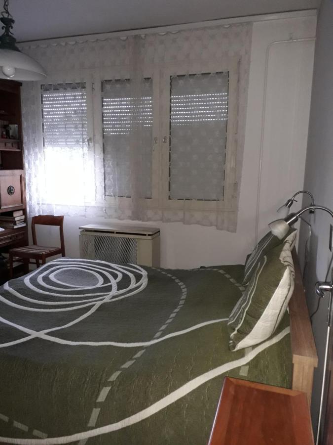 Annika Apartman Еґер Екстер'єр фото